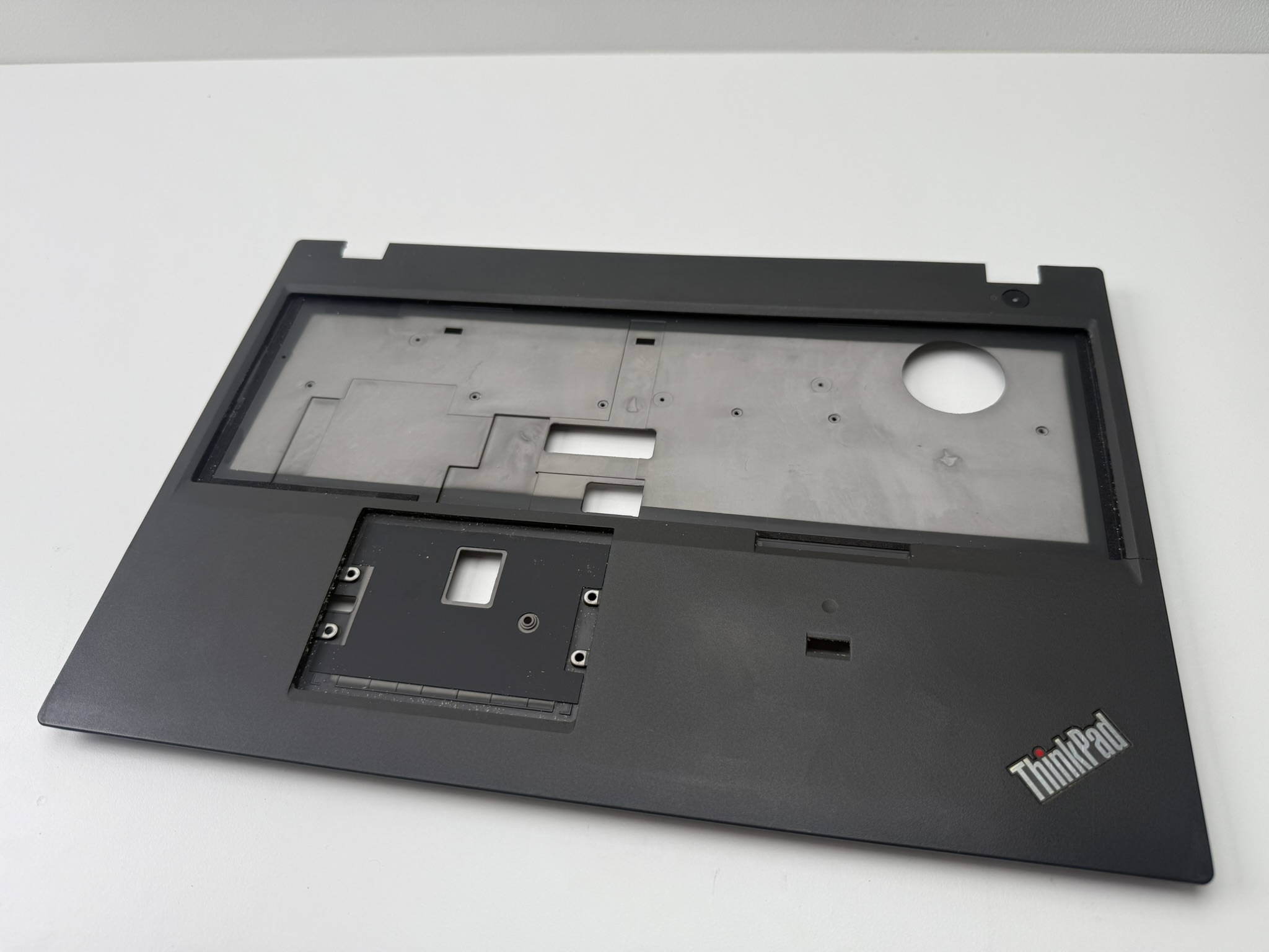 Original Lenovo Palmrest ThinkPad P50s T560 FRU 00UR857