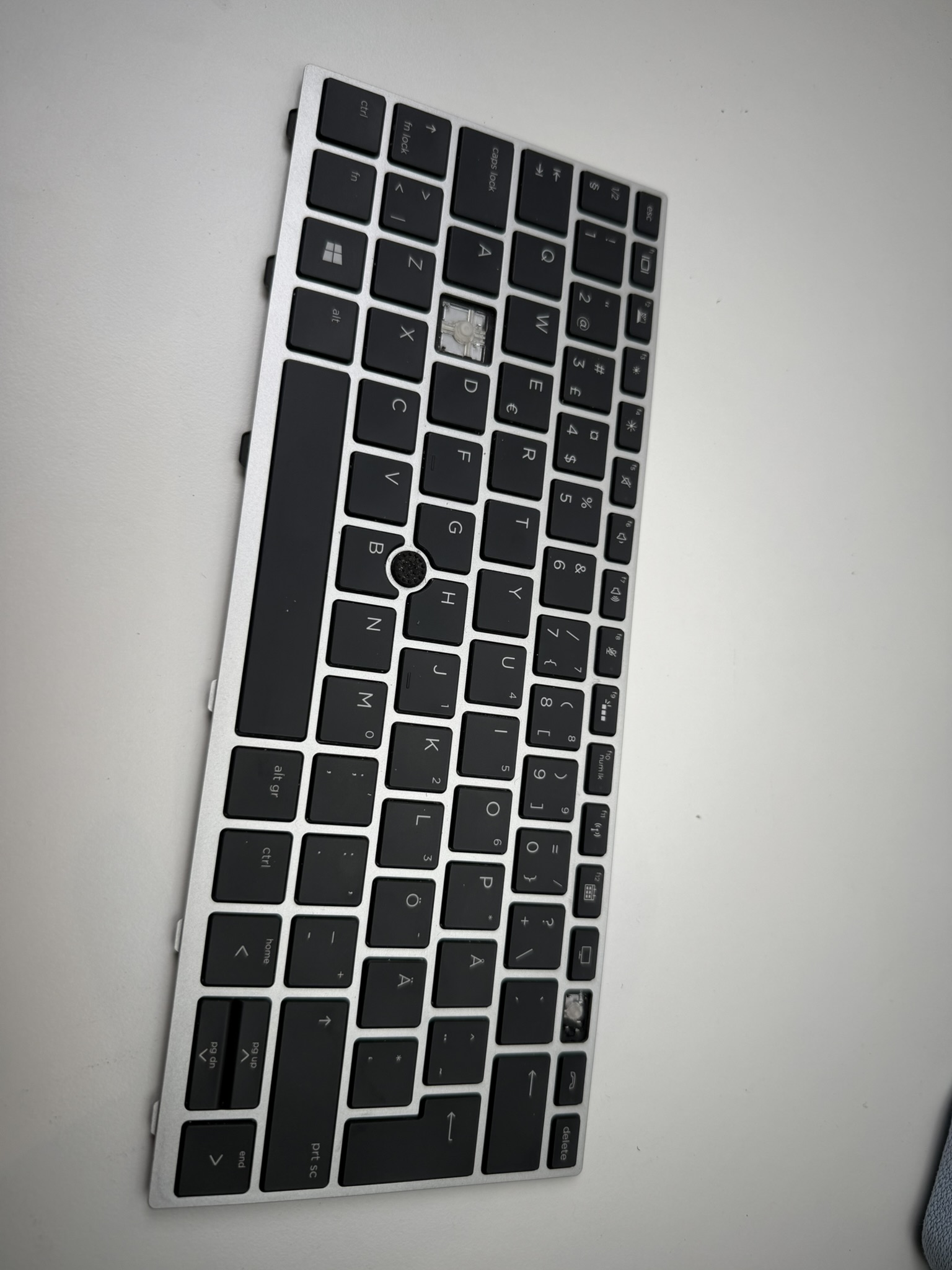HP EliteBook 730 735 830 G5 G6 Tangentbord Keyboard (Saknar 2st knappar) L07675-B71 L15500-B71