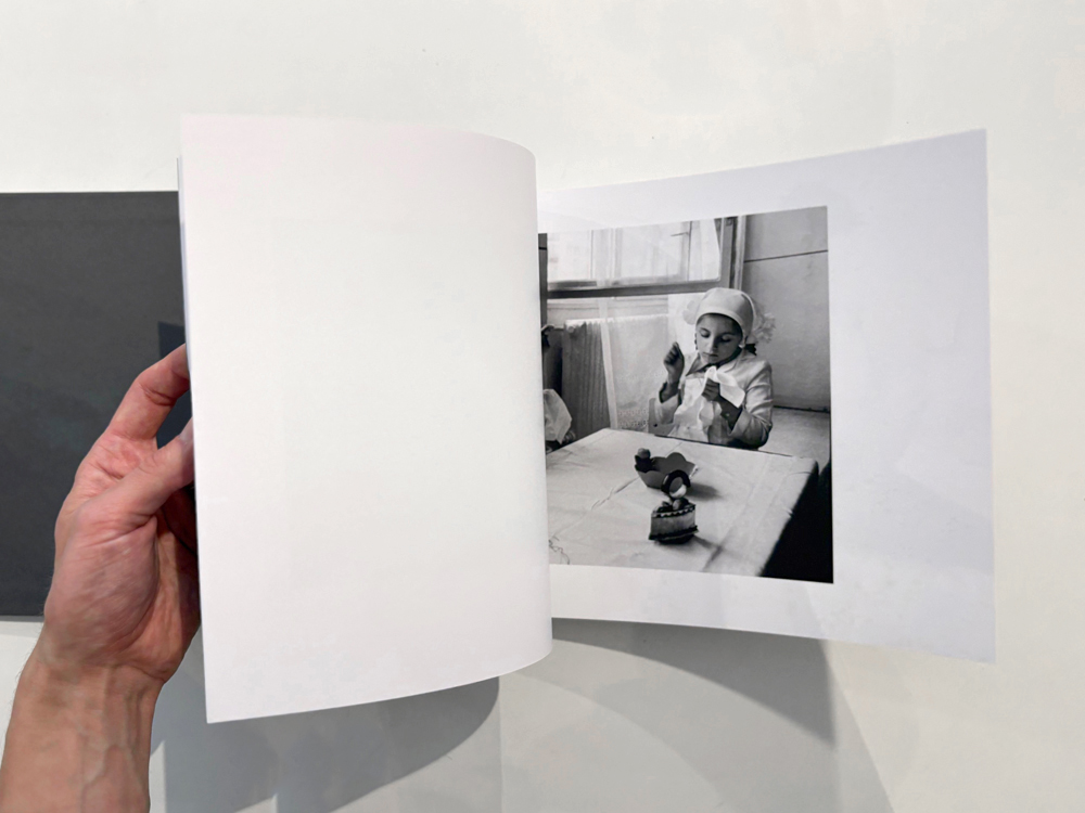 Peter de Ru: Outposts [signed] - 5