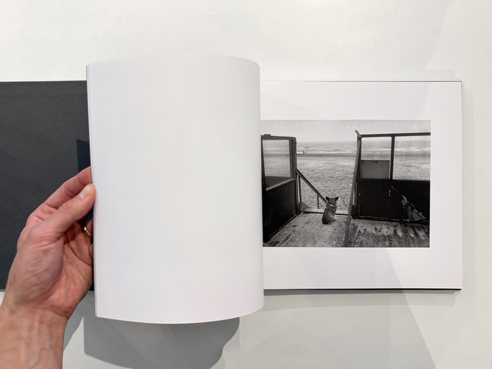 Peter de Ru: Outposts [signed] - 8
