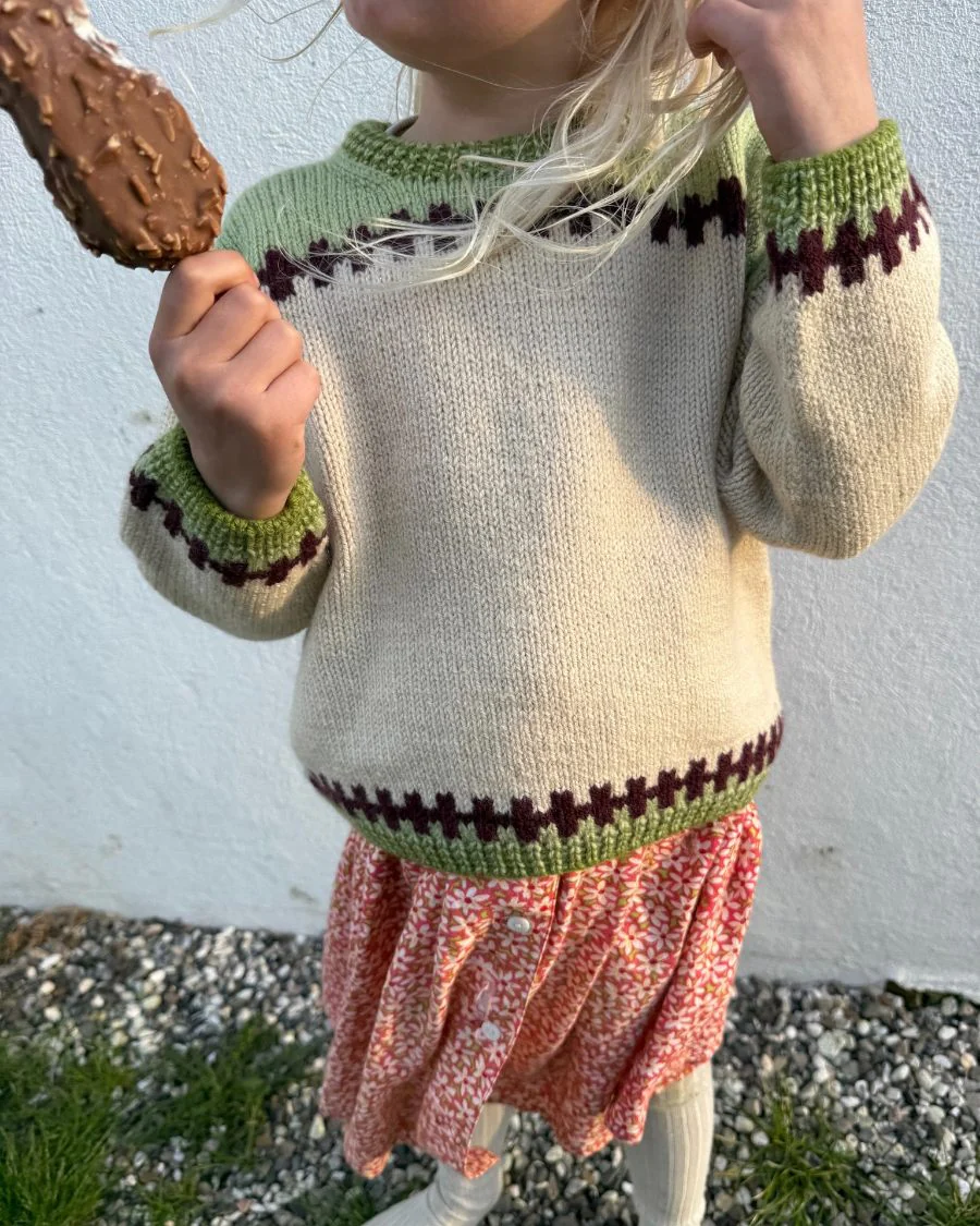 PetiteKnit Cross Sweater Junior (20 m st 4) - 3