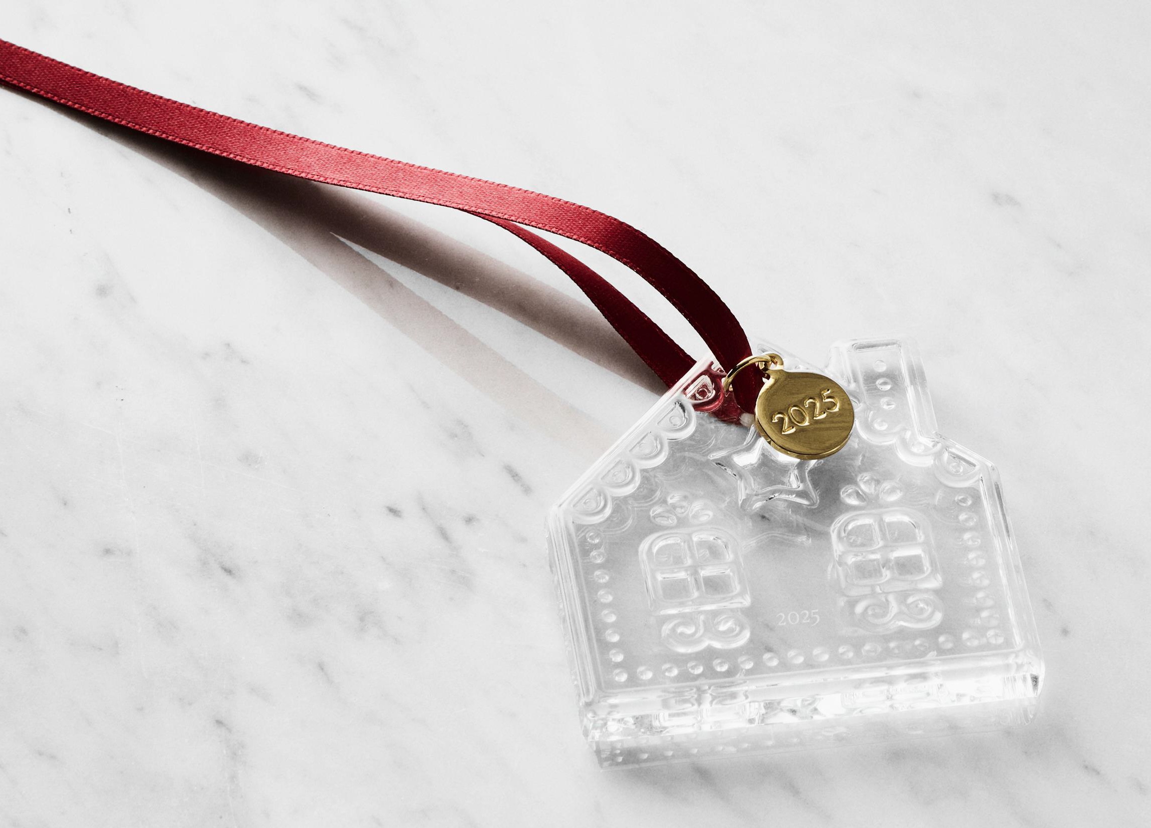 Årligt Ornament Pepparkakshus 2025 - Klar - 3