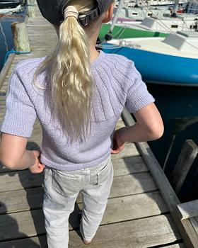 PetiteKnit Sunday Tee Junior (28 m st 3)