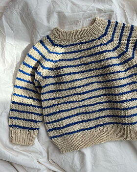 PetiteKnit Friday Sweater Baby (28 m pärlresår st 3)