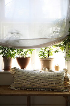 Volangkudde Mini Dot natur/svart 35x85