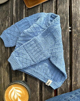PetiteKnit Storm Sweater Baby (28 m struktur st 3)