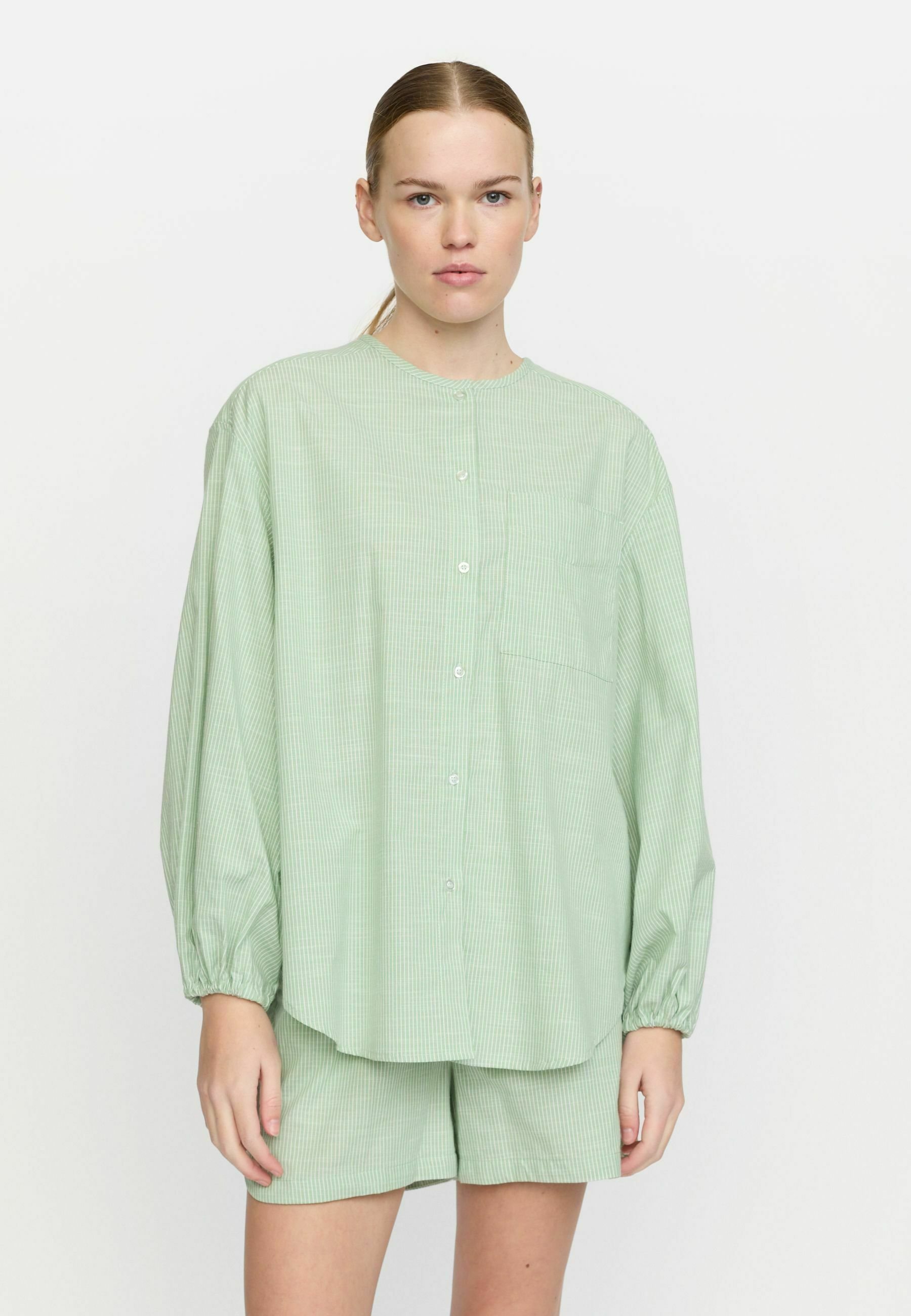 Shirt, SREbbi Mineral Green - Soft Rebels