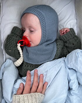 PetiteKnit Monday Balaclava (28 m st 3)
