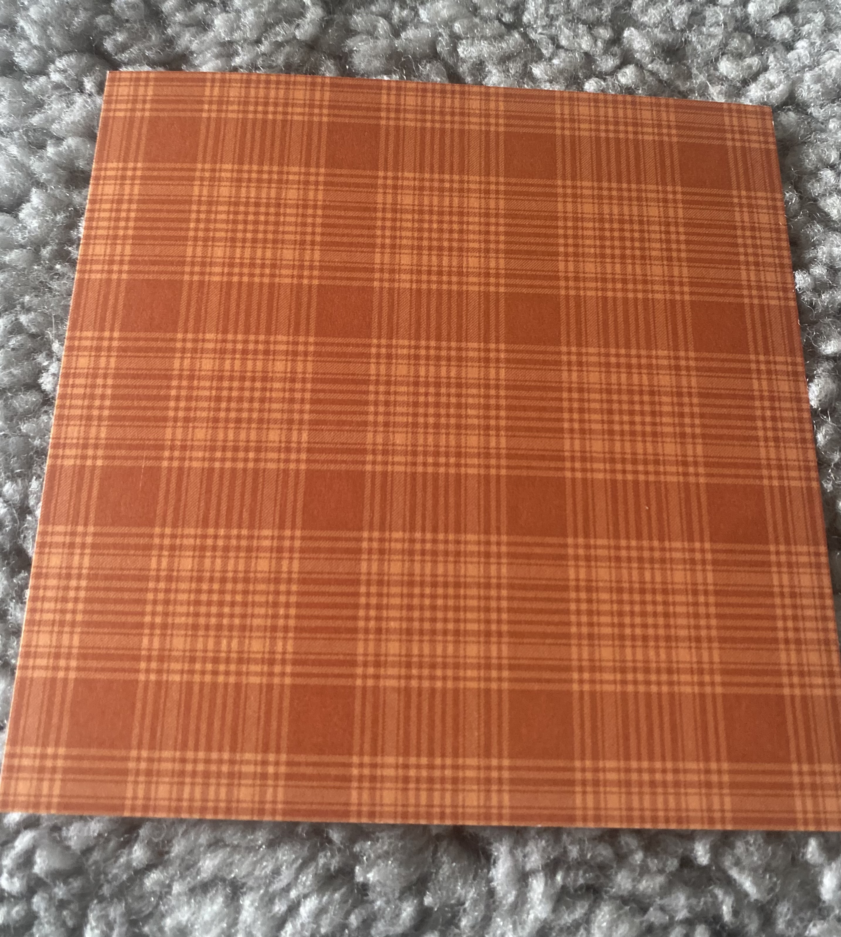 097 MP KD -Orange rut bakgrund 