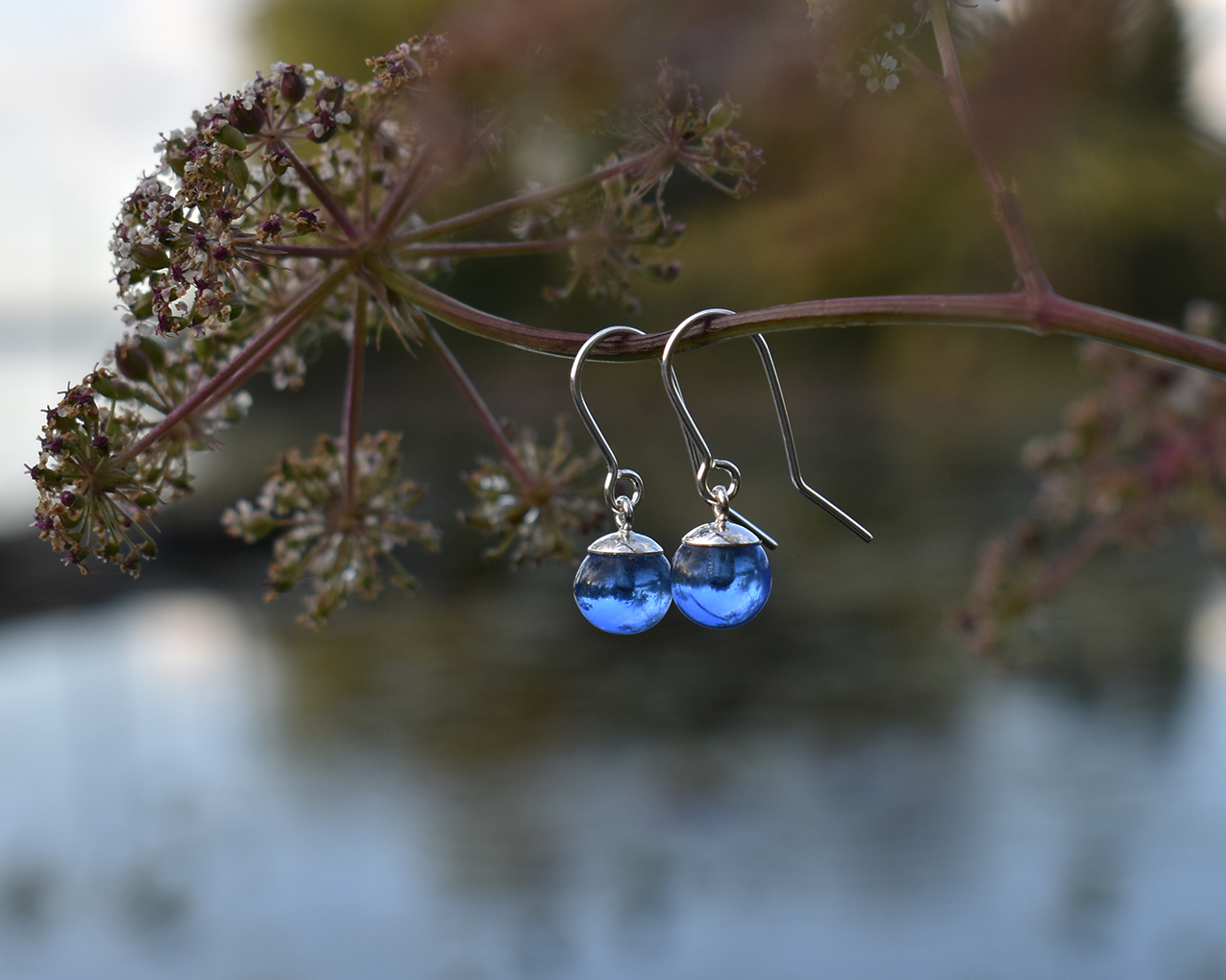 UDDEN SKY - light blue earrings hook