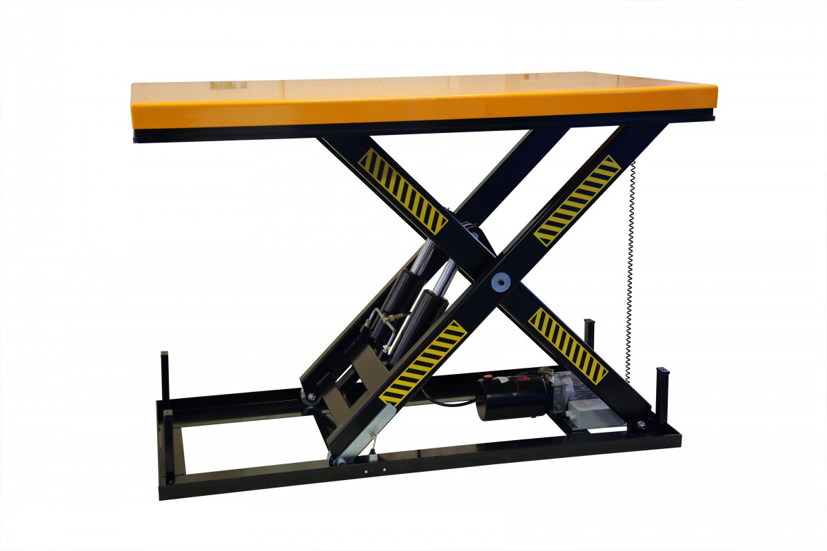 Eldrivet lyftbord  / Maxlast: 4000 kg