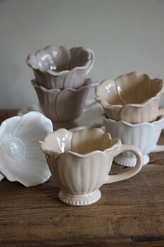 Blomstra Mugg - Välj mellan 3 olika färger - Majas Cottage