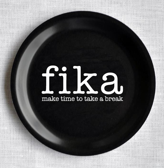 Glasunderlägg med kant - Make time FIKA, svart/vit text
