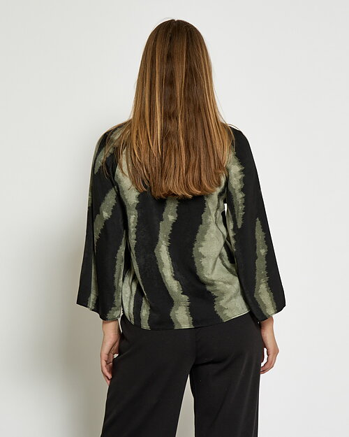 Blus Jeanne v-ringad mönstrad grön/svart - 2
