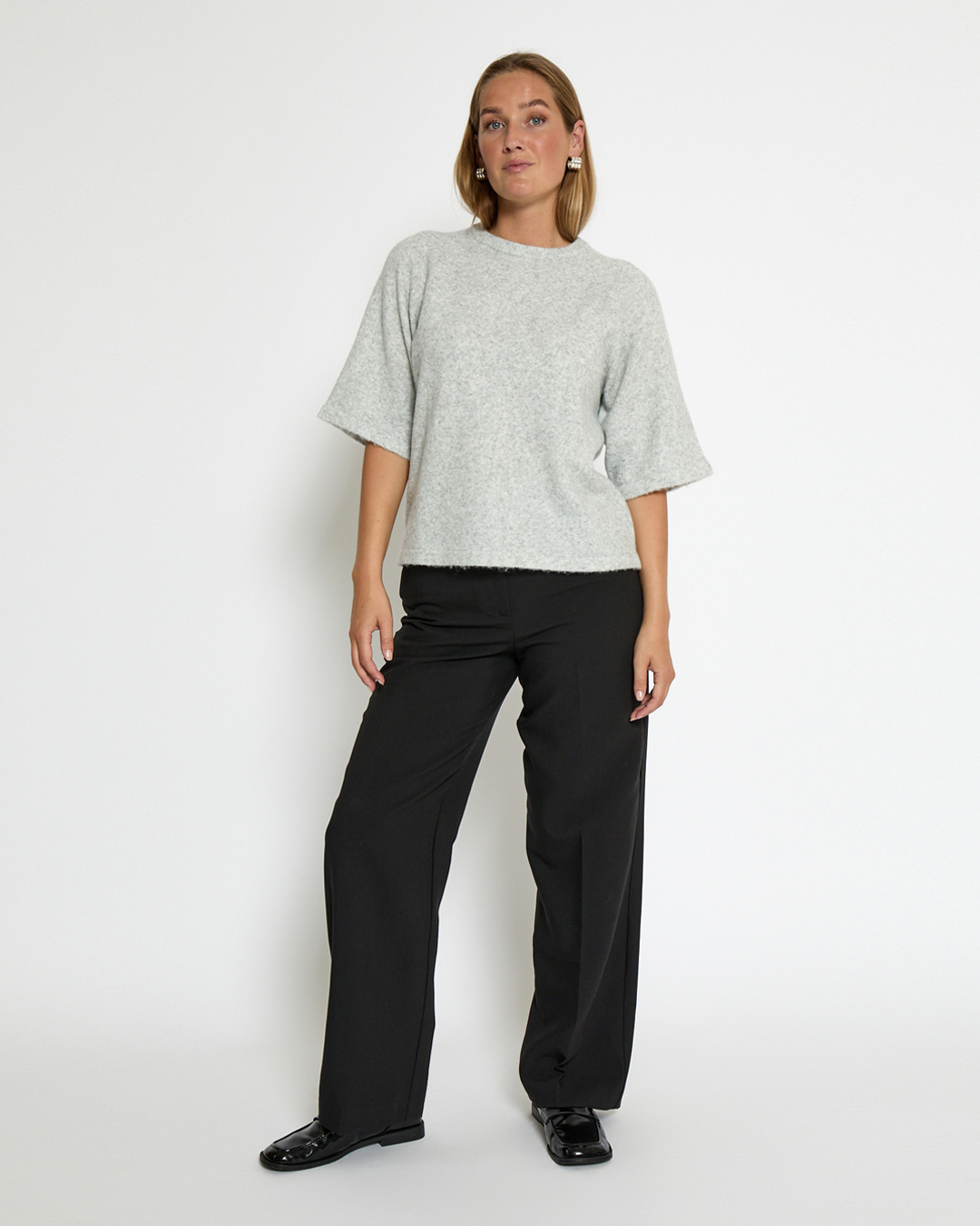 Jumper Kate kort ärm ljusgrå - 5