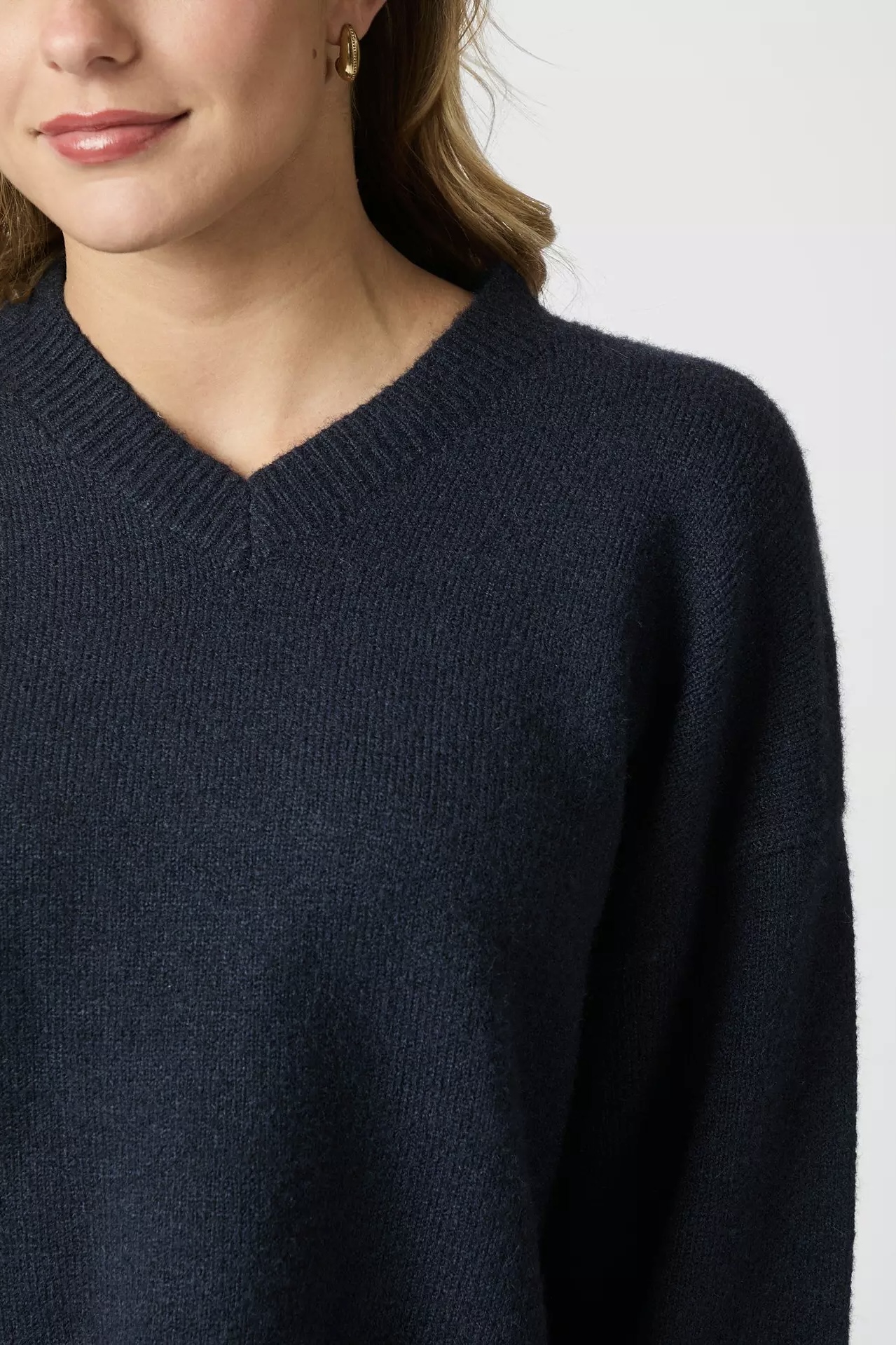 Neo Noir - Dova Knit Blouse  Navy - 4