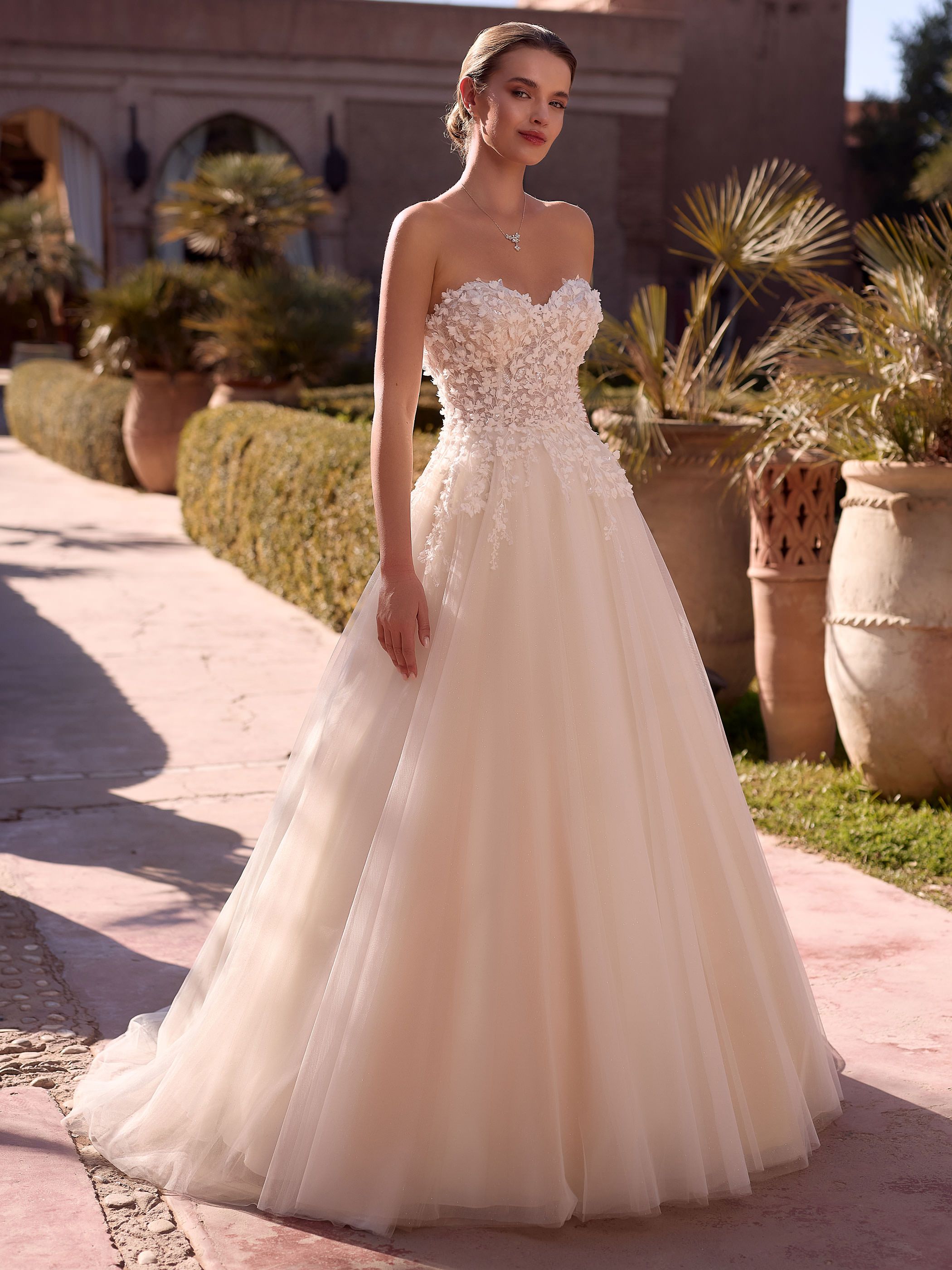 Bianco Evento Lauren