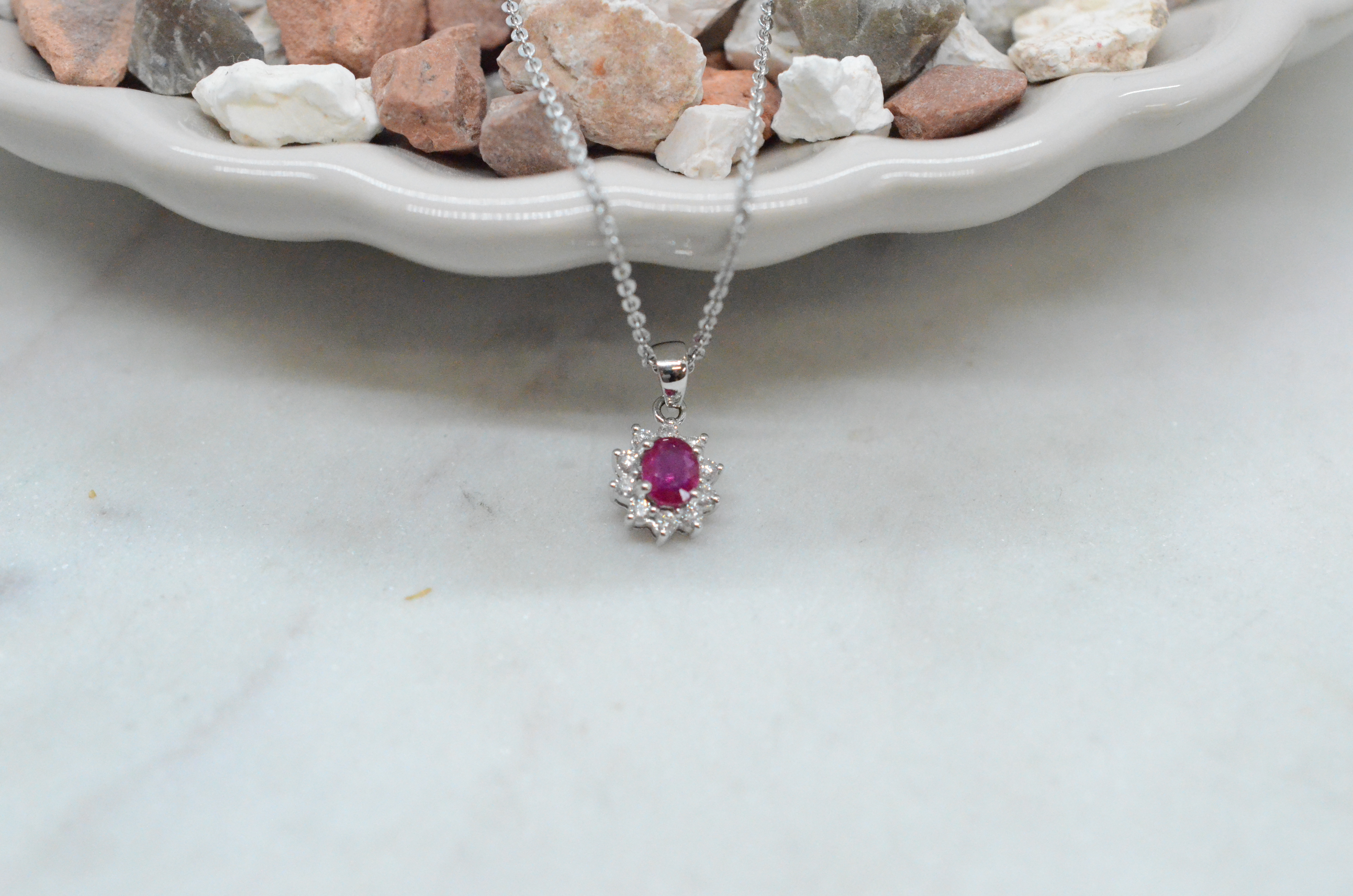 18k White gold pendant with ruby and diamonds - 3