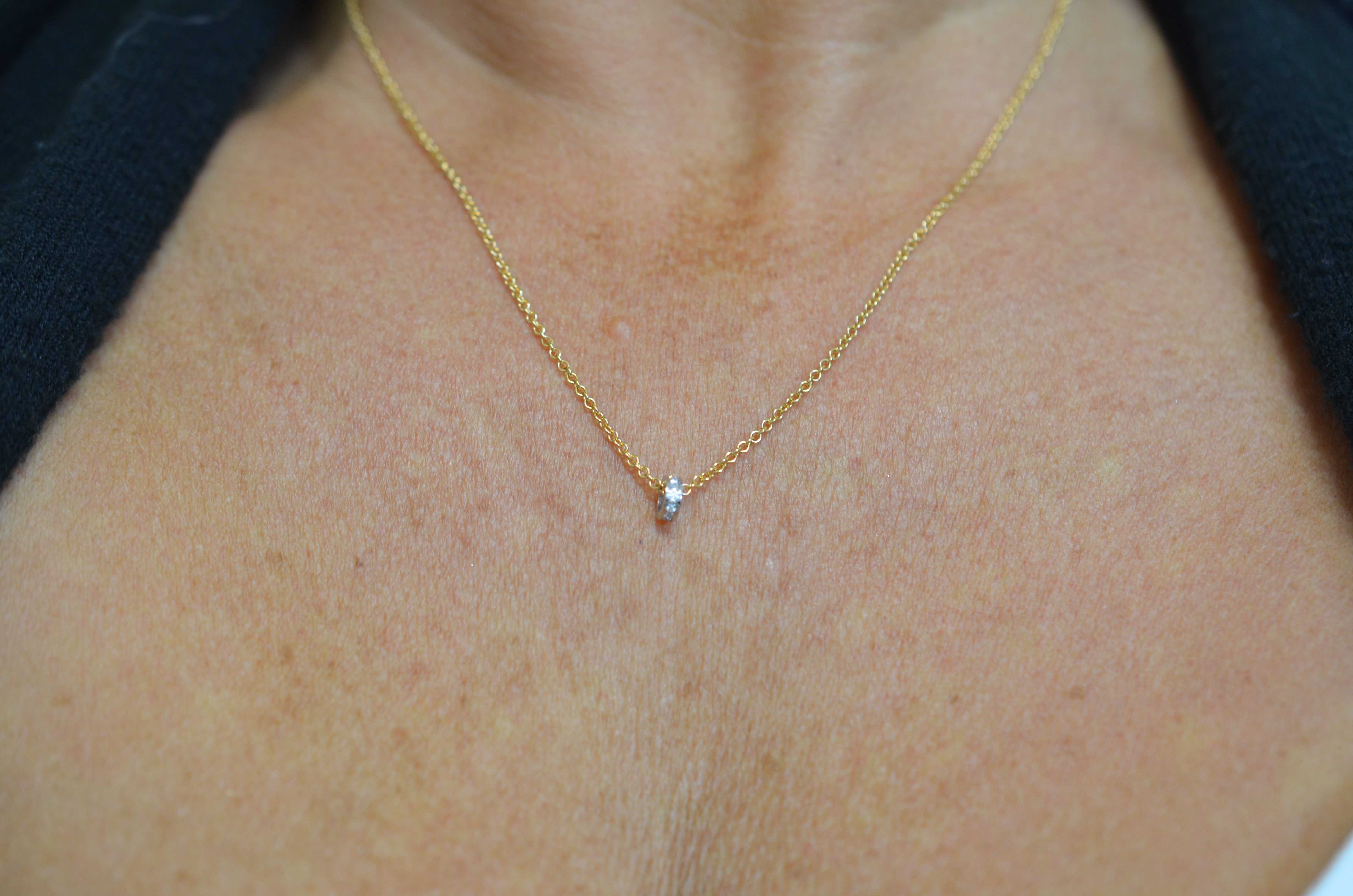 18k white gold pendant with diamonds 0,10 ct - 3