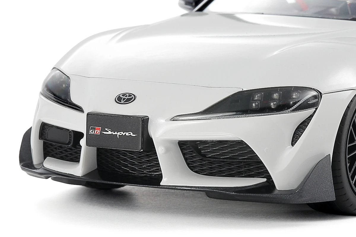Tamiya Toyota GR Supra Custom 1:24 - 7