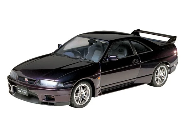 Tamiya Nissan Skyline GT-R V Spec 1:24
