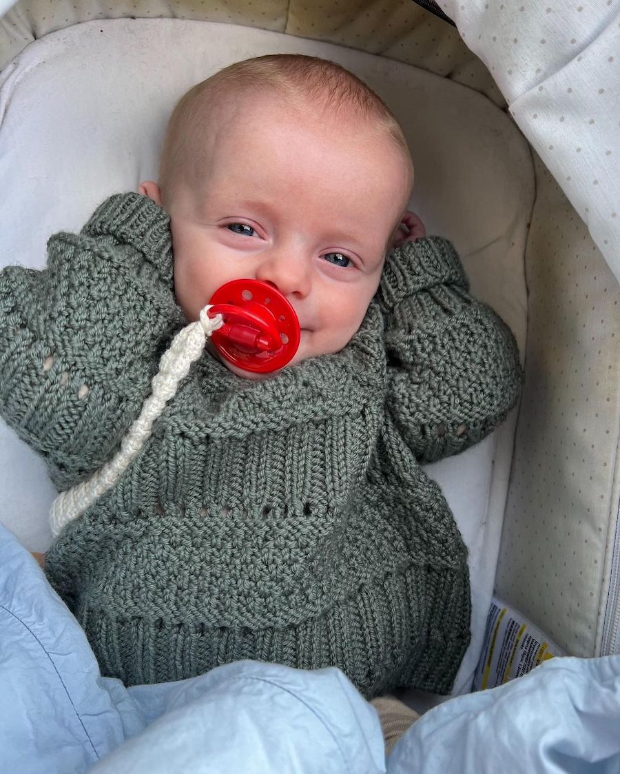 PetiteKnit Ingrid Sweater Baby (20 m struktur st 4,5) - 5