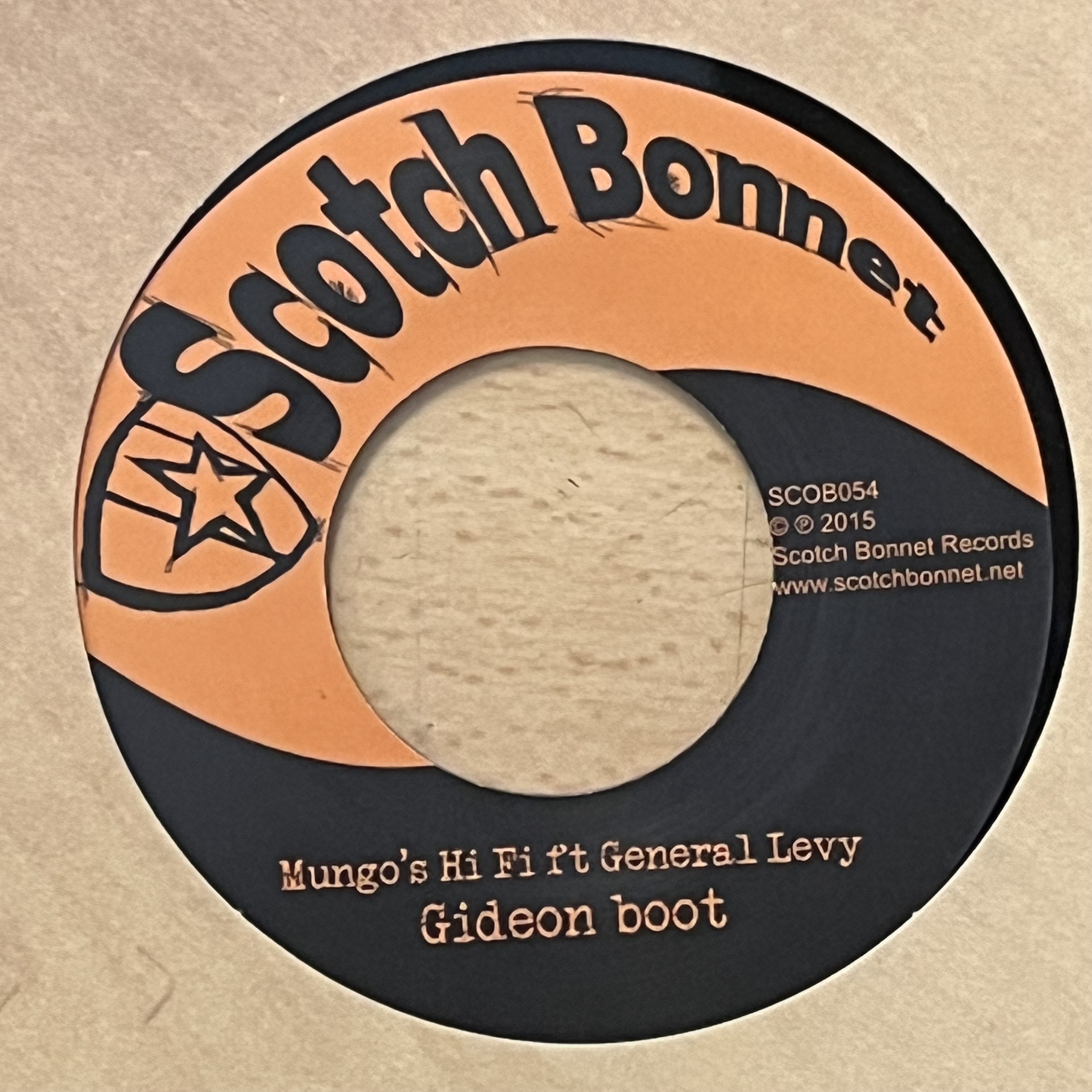 Mungo's Hi Fi Ft General Levy – Gideon Boot