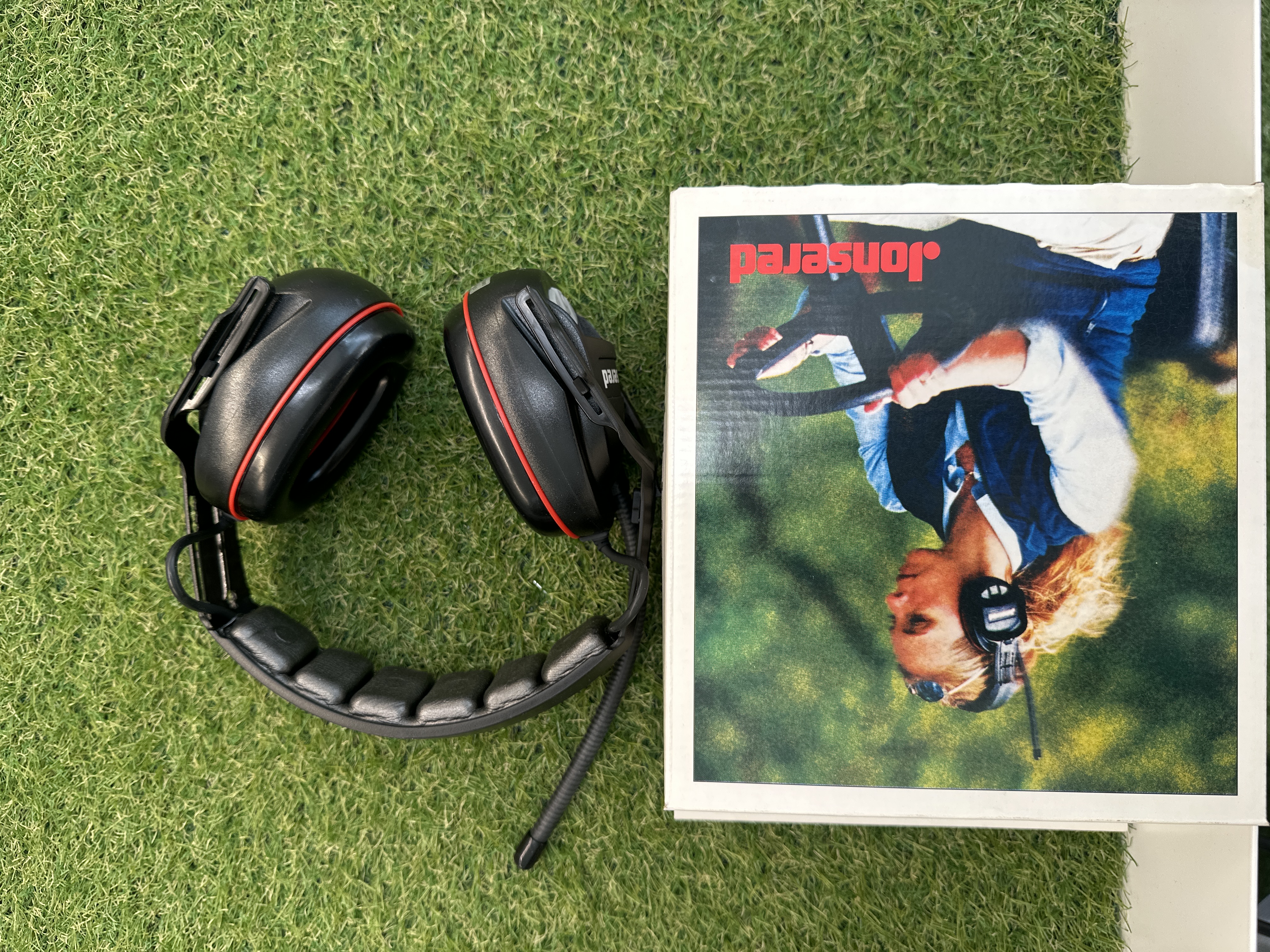 Hörselskydd med FM-radio Jonsered