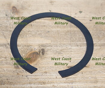 SNAP RING, front output shaft bearing (Transfer case)