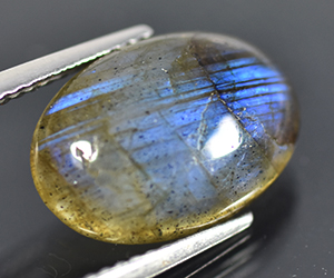 Piedra preciosa labradorita suelta natural ovalada de 4,56 ct de 14 x 10 mm con un impresionante juego de colores - 2