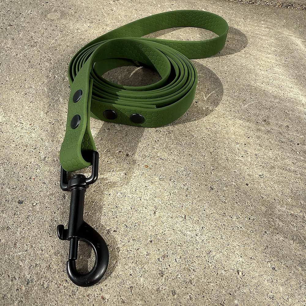 Hexa leash with bolt snap - 8