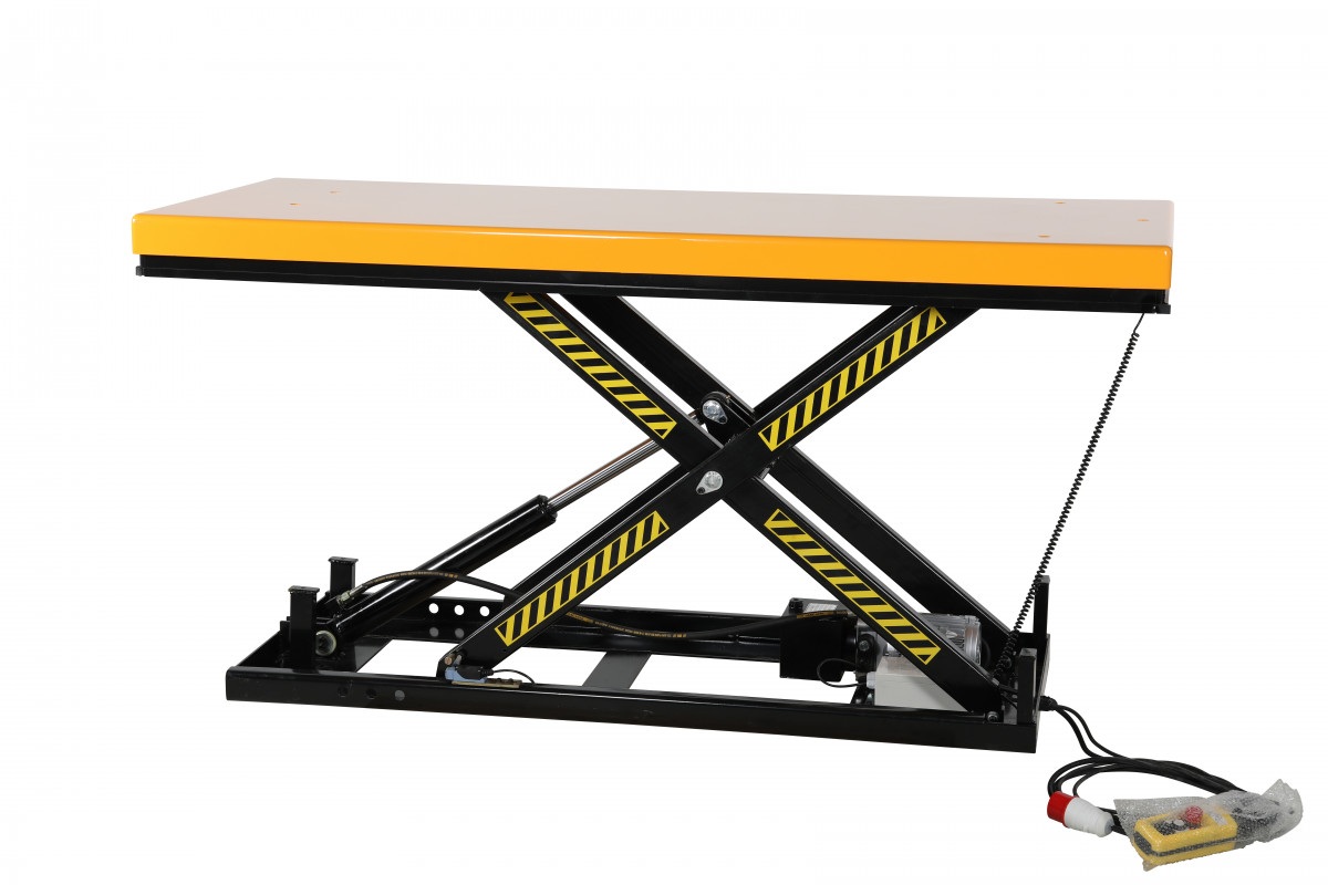 Eldrivet lyftbord  / Maxlast: 500 kg