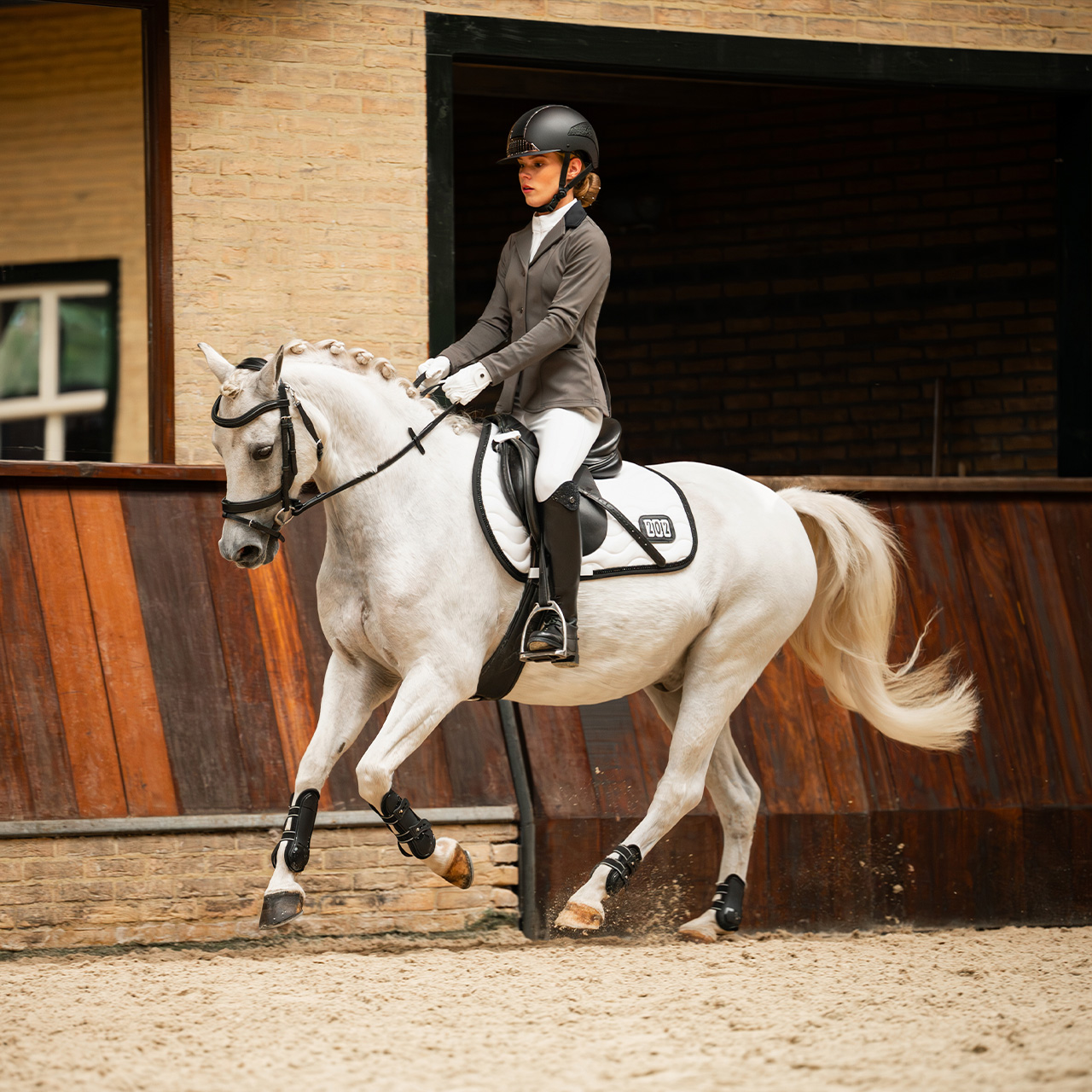 QHP Juliet Junior Tävlingskavaj - Anthracite