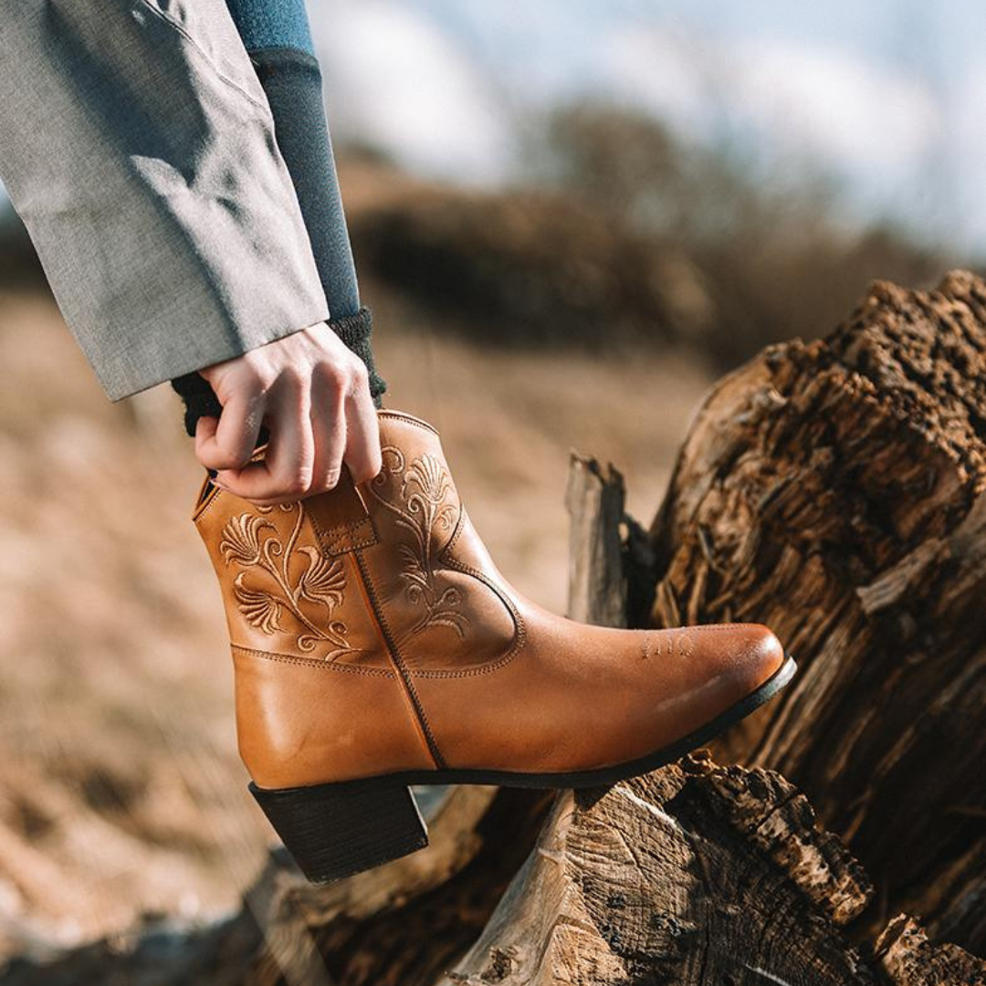 MOUNTAIN HORSE LORETTA WESTERN BOOT  - 5