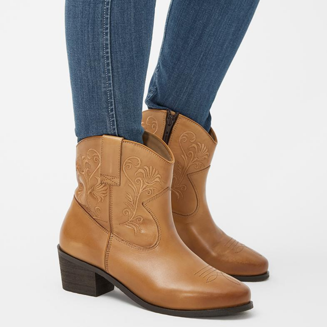 MOUNTAIN HORSE LORETTA WESTERN BOOT  - 6