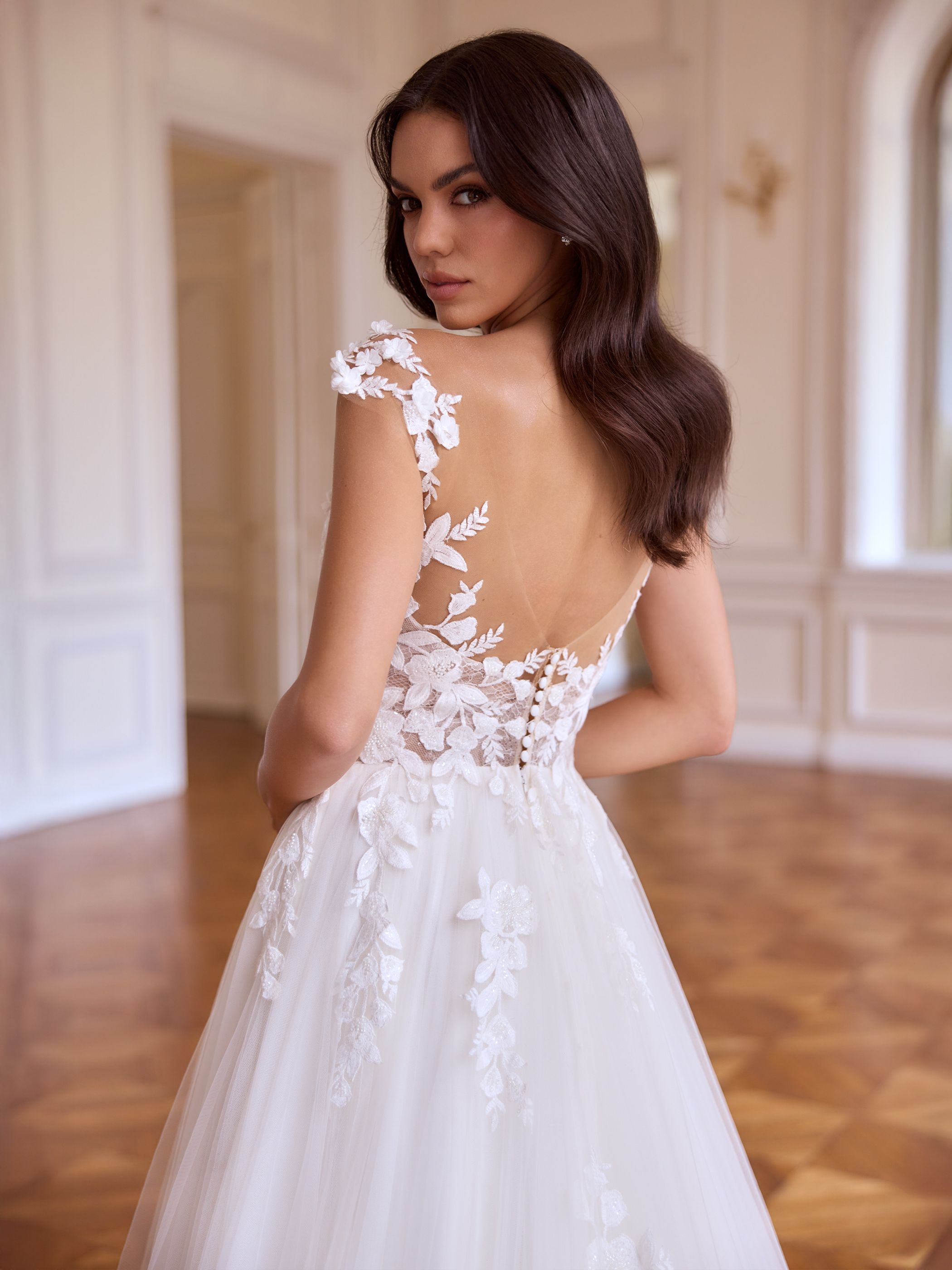 Bianco Evento Limited edition Kiara  - 4