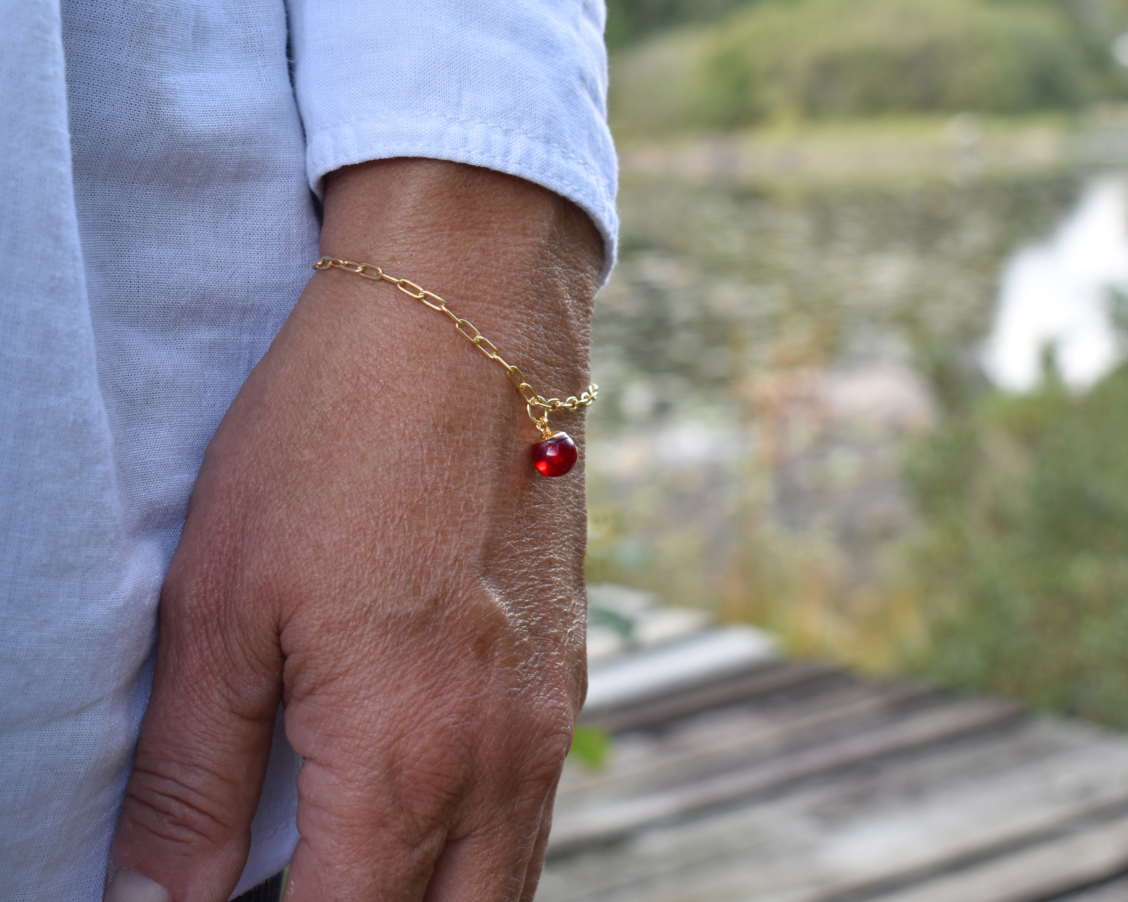 UDDEN LINGON - armband i rött guldpläterat