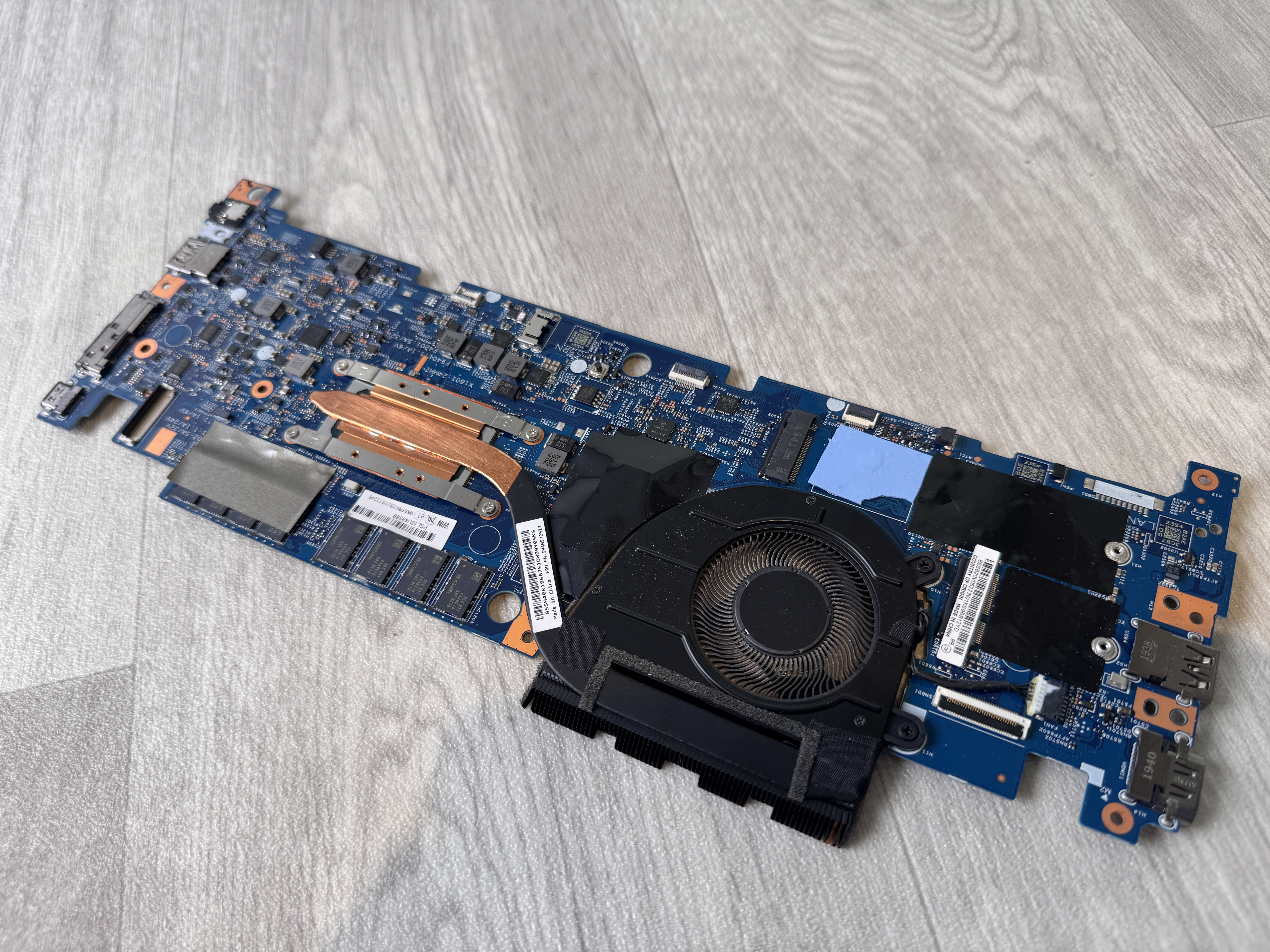 Original Lenovo 5B20S72246 Moderkort ThinkPad L13 (type 20R3, 20R4)i5-10210U 8GB DDR4 20R30005MX