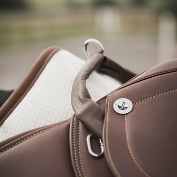 LIPPO SADELREMSSYDD SADDLE STRAP GUARD