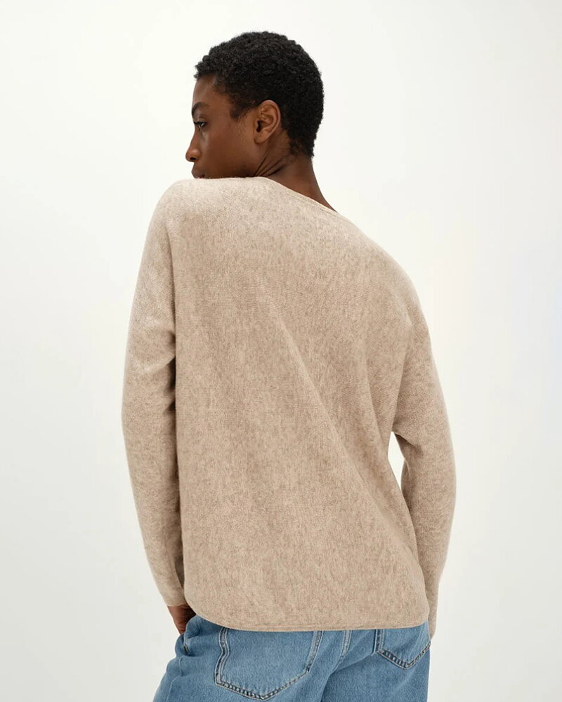 Kashmirjumper curved sand