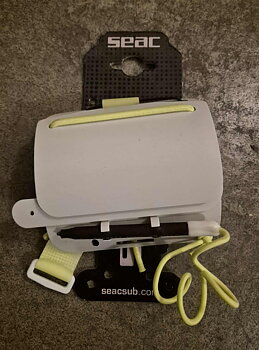 SEAC Wrist Mounted Slate *NY*