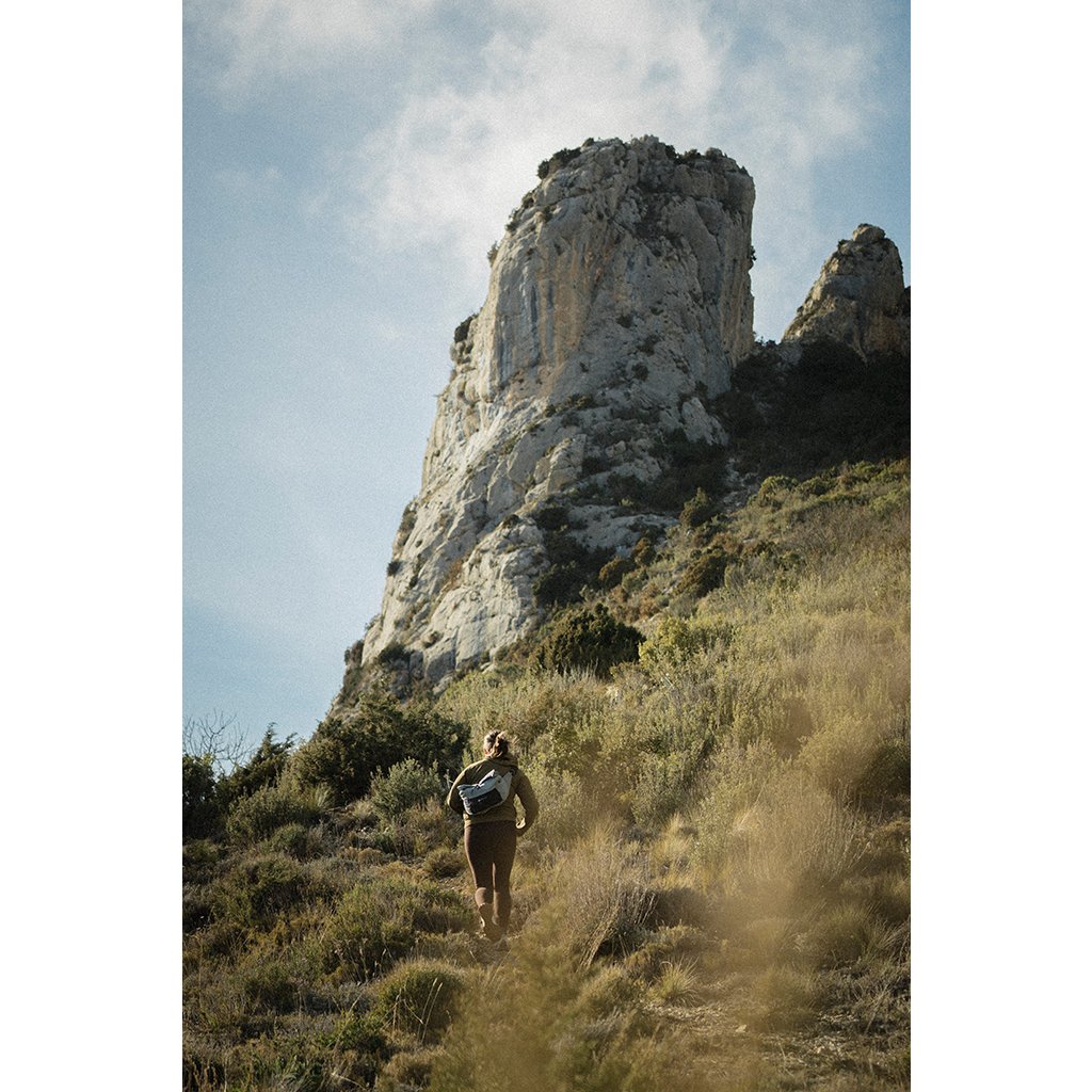 Gossamer Gear Piku 9L  - 3