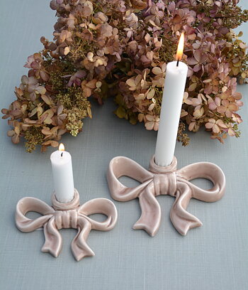 Ljusstake rosett beige liten 12 cm keramik