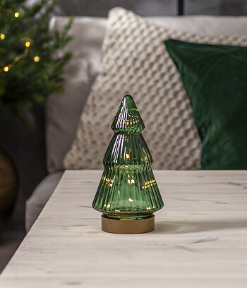 Gran i grönt glas med belysning 19,5 cm - batteri