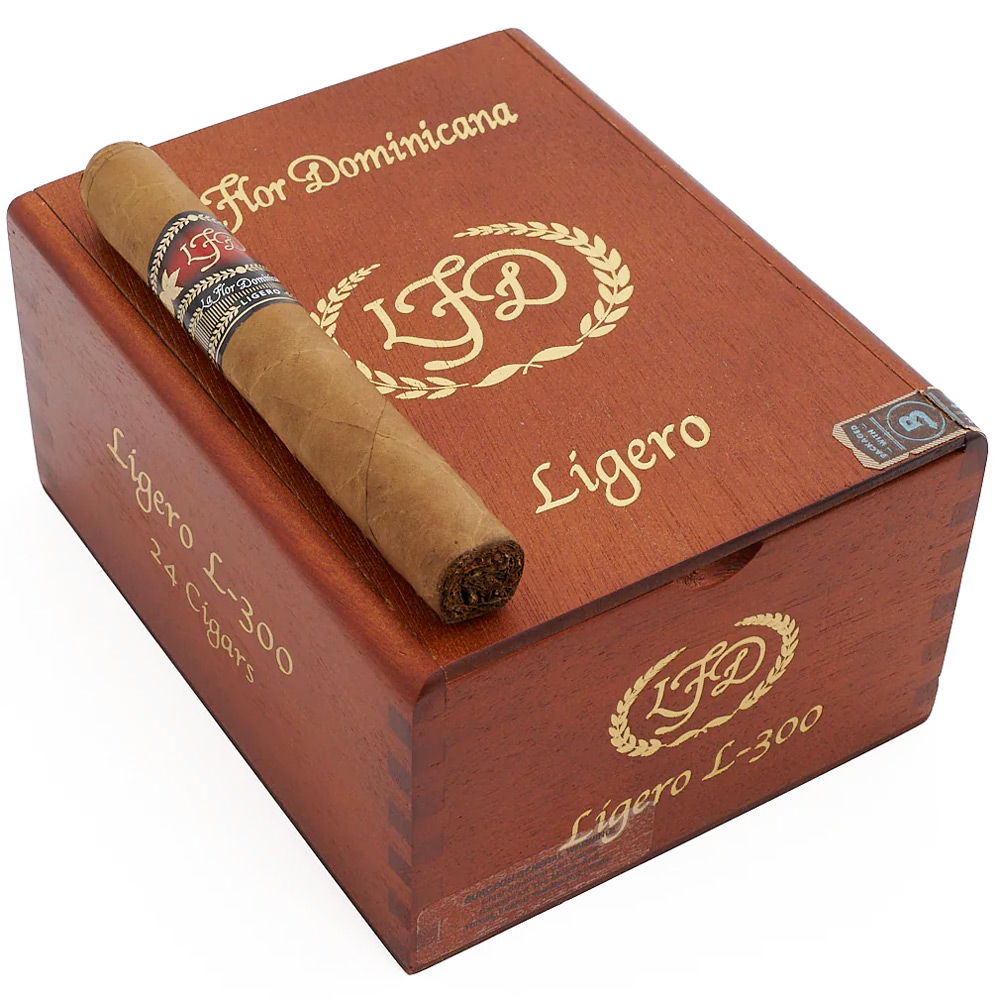 La Flor Dominicana Ligero L-300 - 2