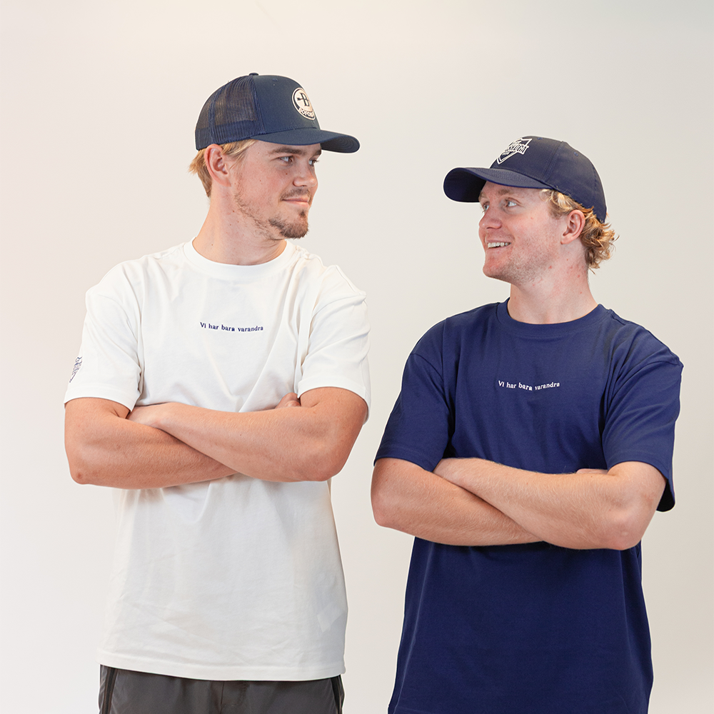 Oversize T-shirt BLÅ "Vi har bara varandra" - 2
