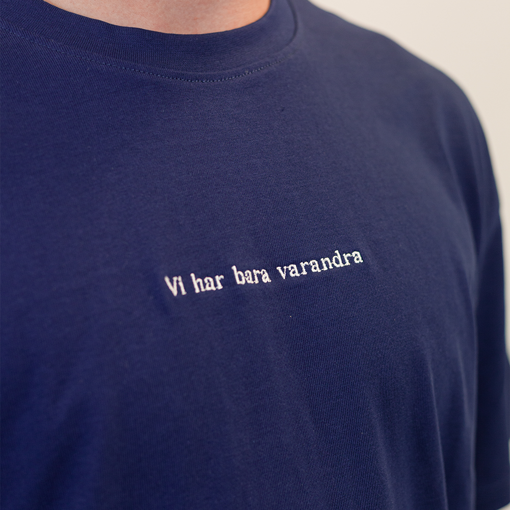 Oversize T-shirt BLÅ "Vi har bara varandra" - 3