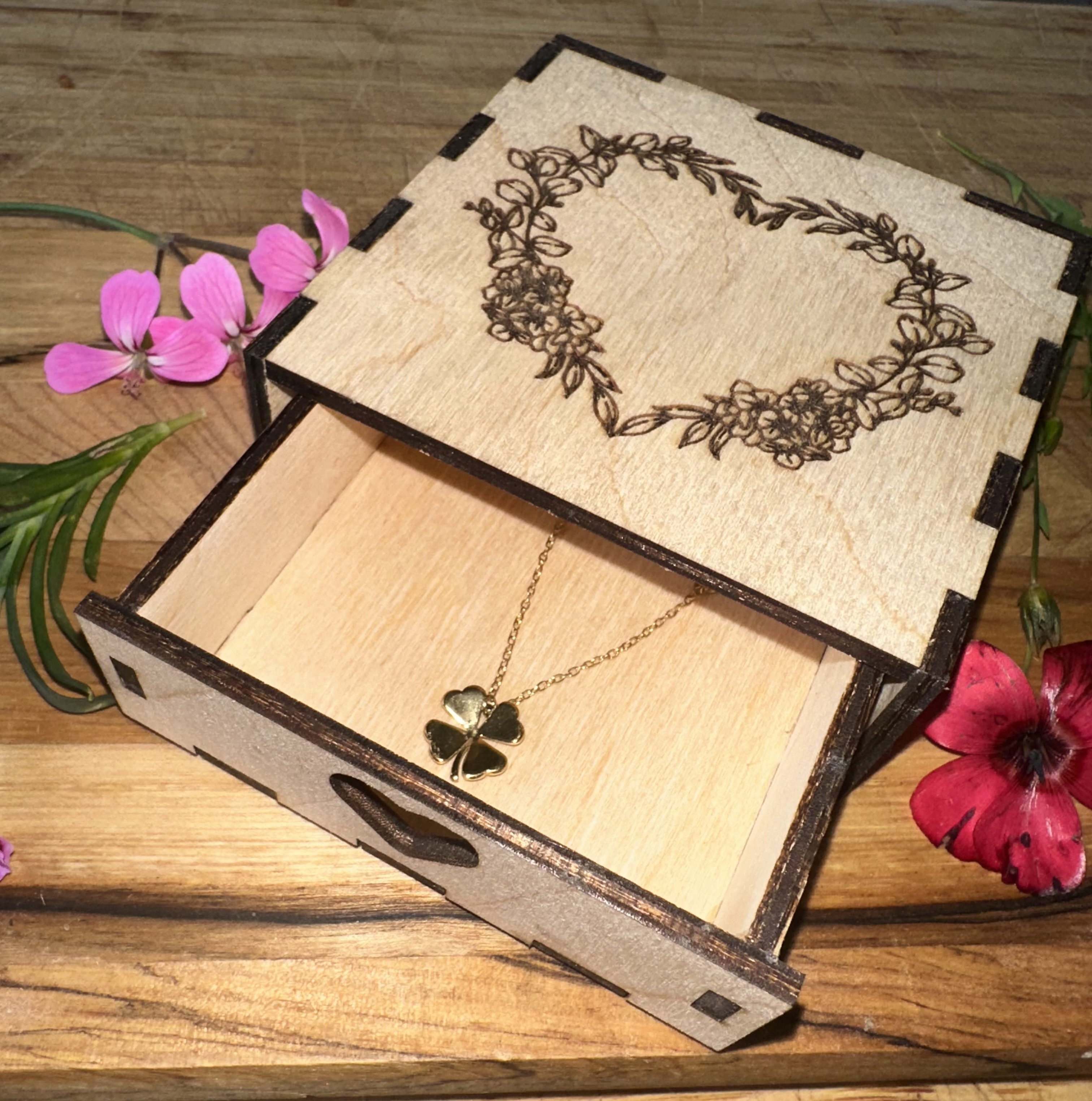 Smyckesbox ”hjärta” - 2