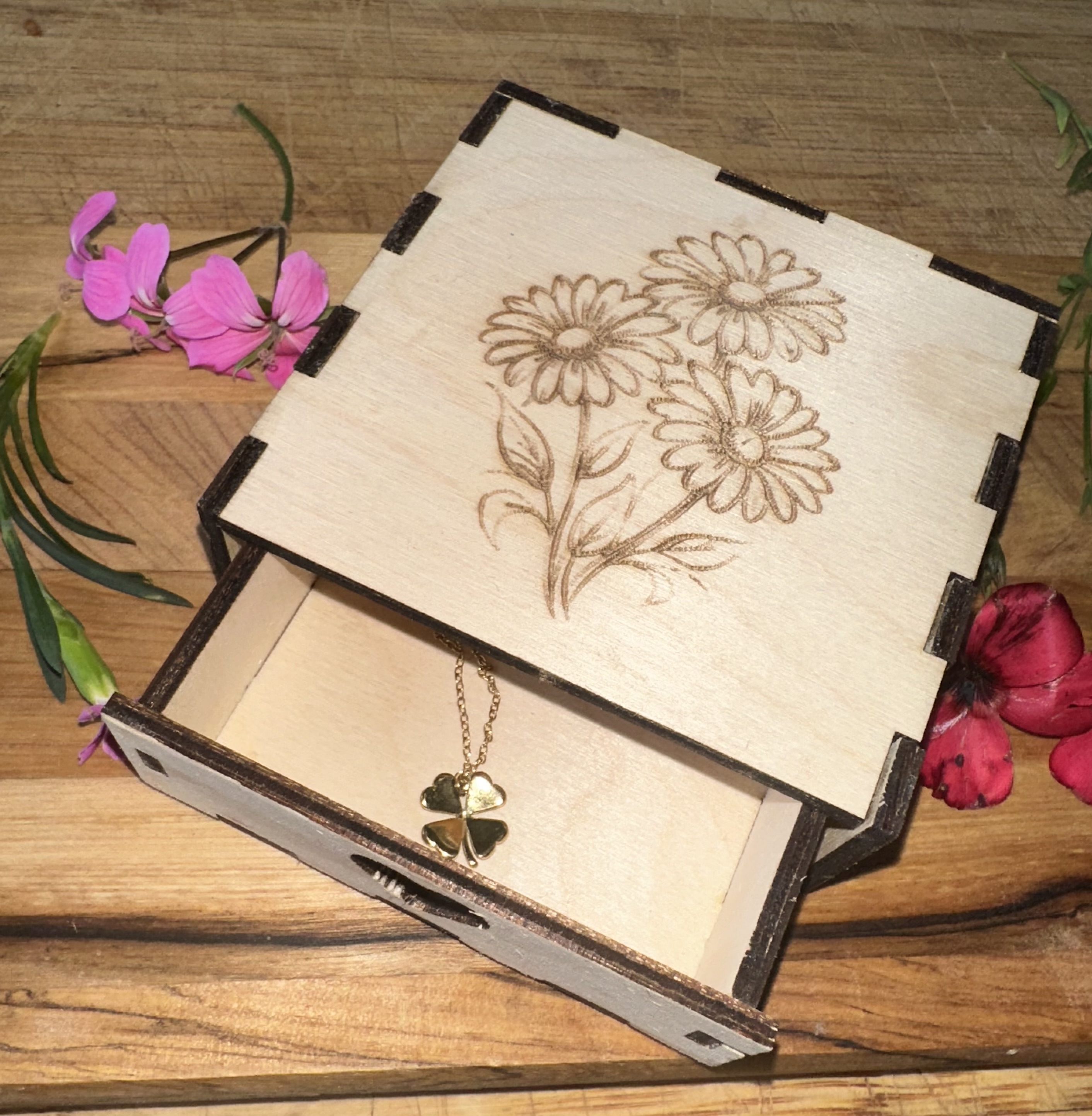 Smyckesbox ”blommor” - 3