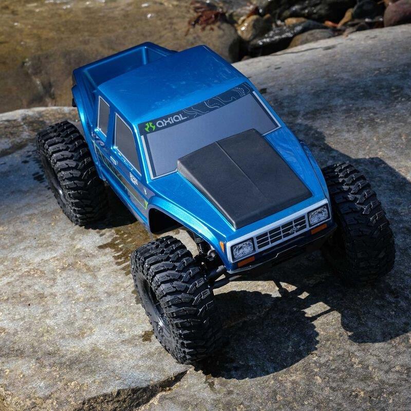 AXIAL 1/10 SCX10 III Coyote 4X4 RTR Brushed Rock Crawler, Blue - 7